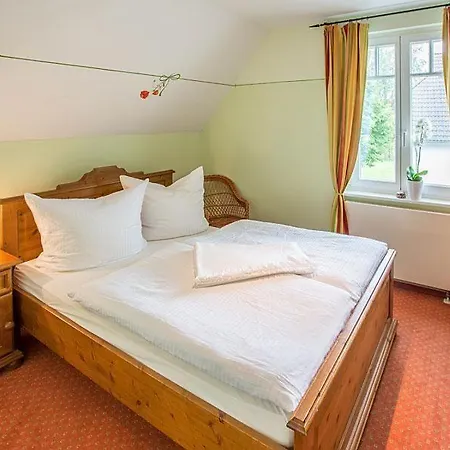 Haus-ruegen-9a Nienhagen (Mecklenburg-Vorpommern)